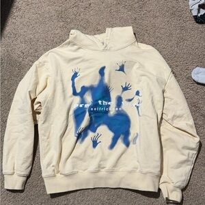 oversized hoodie super comfy and so cute